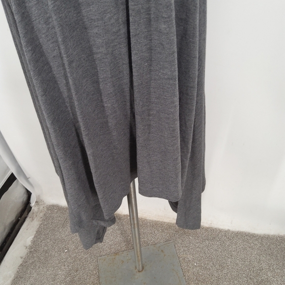 SIGNATURE BY ROBBIE BEE 20W SCOOP NECK ASYMMETRICAL MIDI DRESS - Picture 6 of 9